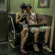 A Train Manhattan NYC © Rebekka Kaufmann